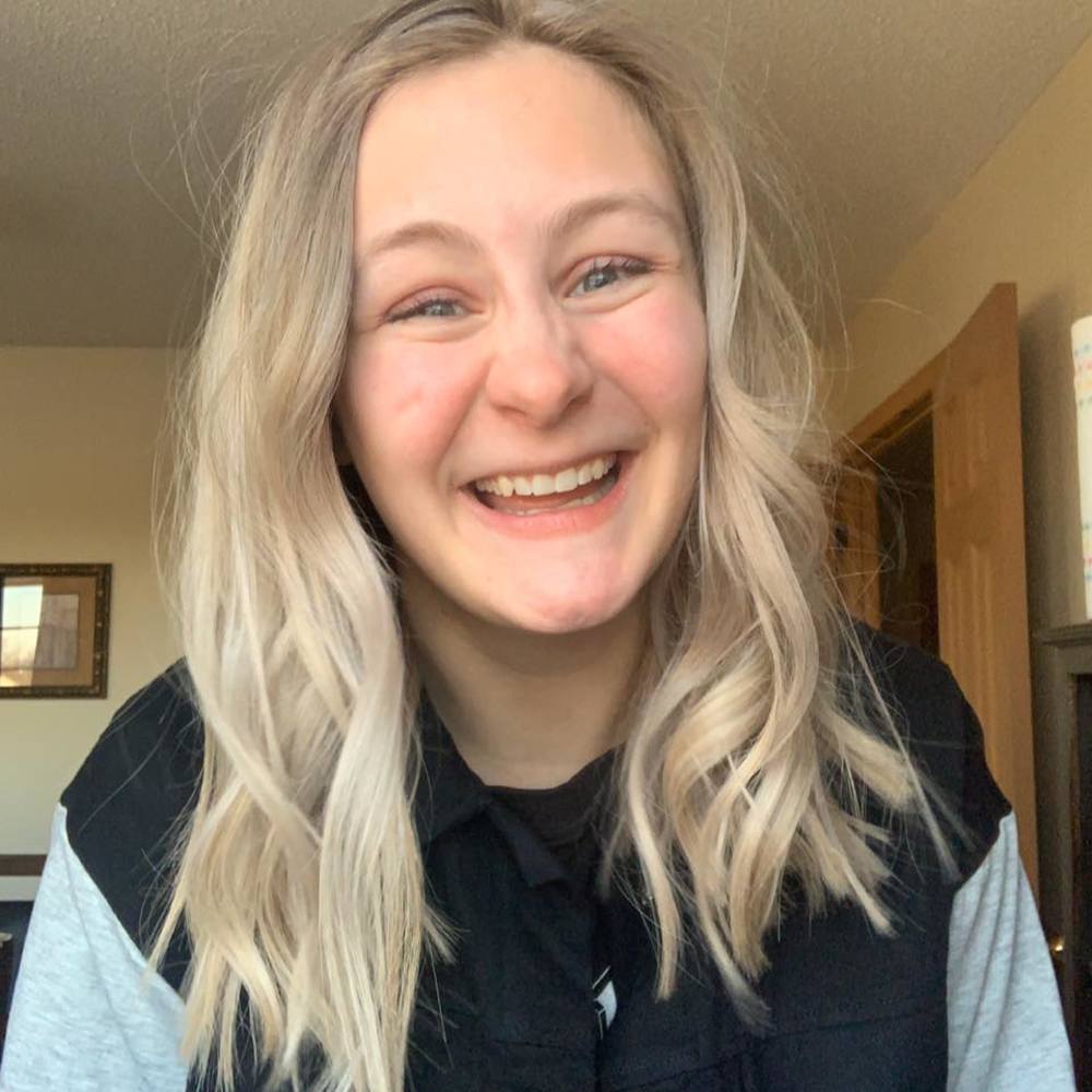 Meet your Posher, Paige
